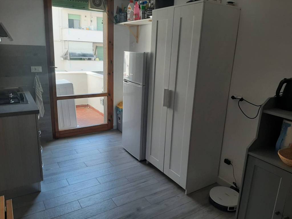 Appartamento a Pisa in Via Ugo Foscolo, 2 - Foto 2