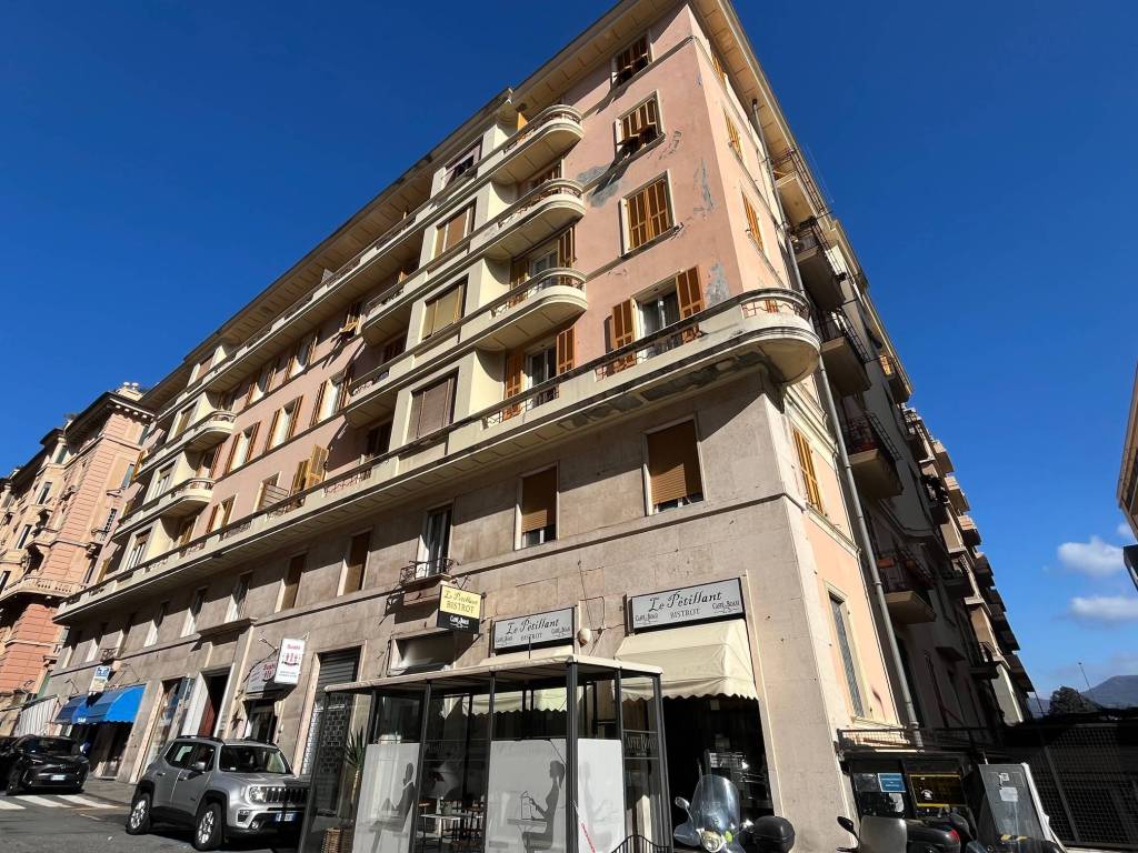 Appartamento a Genova in Via Ilva, 2 - Foto 2