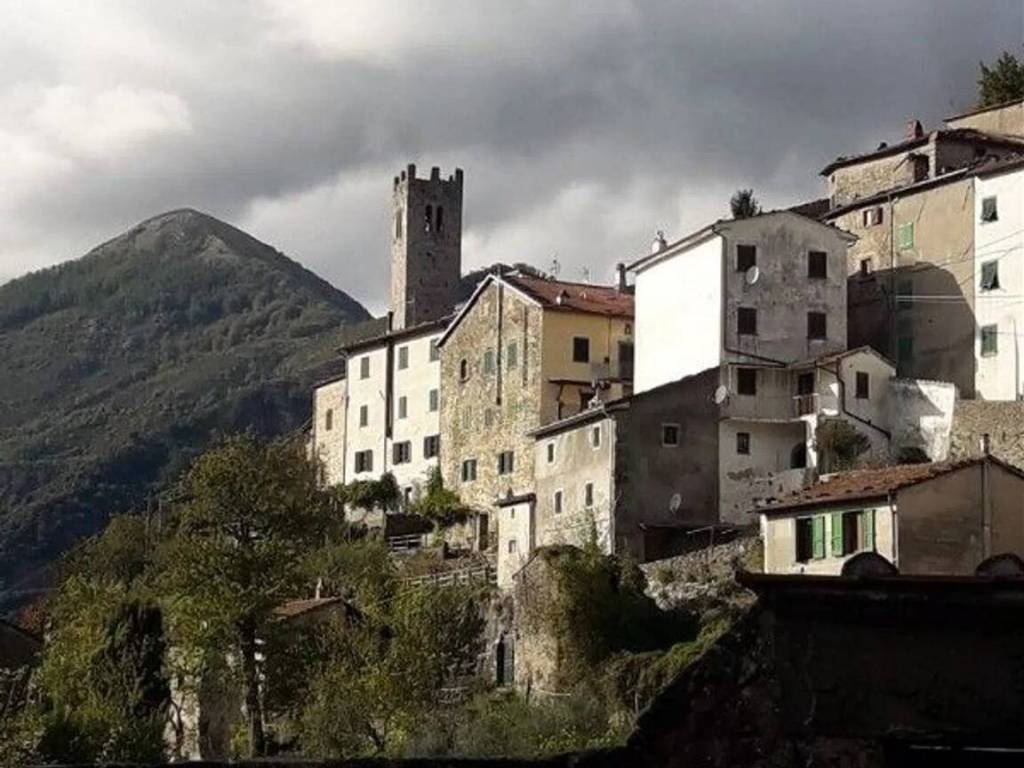 Villa a Bagni di lucca in Via Chiesa Di Casoli - Foto 4