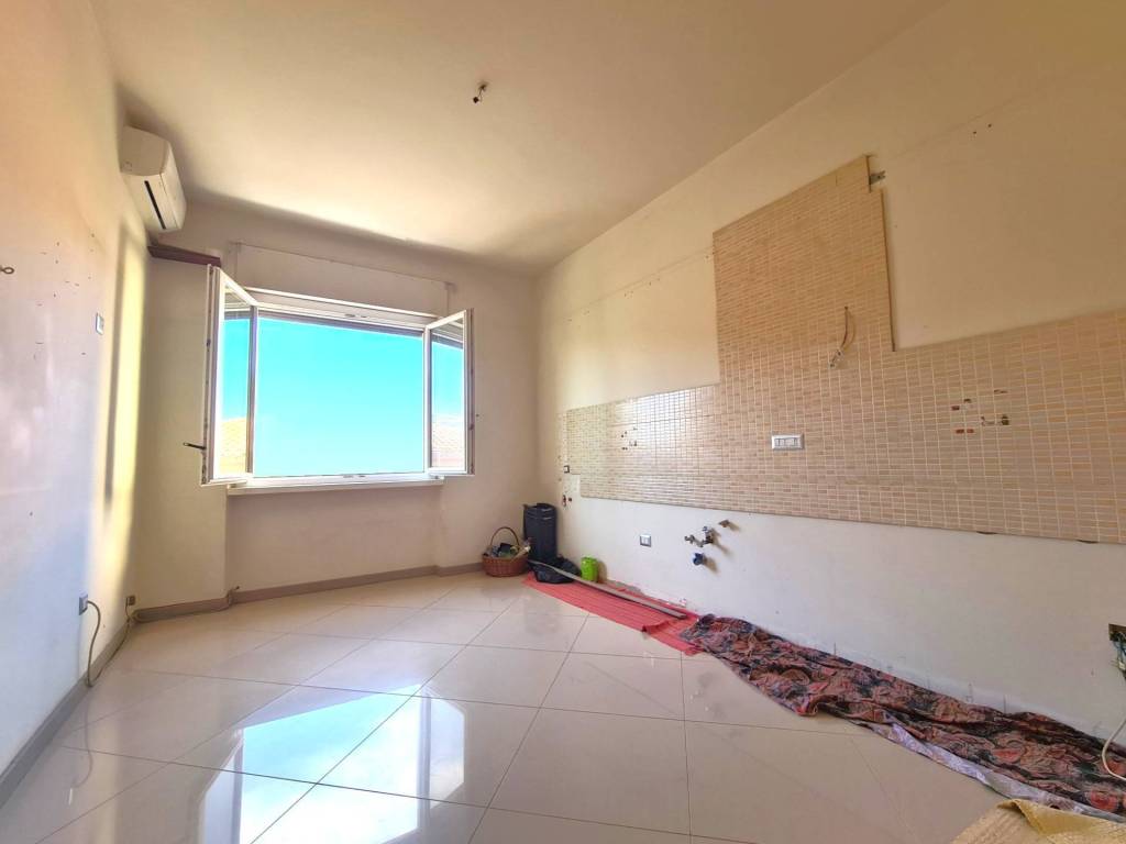 Appartamento a Catanzaro in Viale Magna Grecia - Foto 4