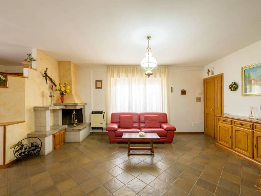 Appartamento a Gubbio in Largo Cimabue - Foto 2
