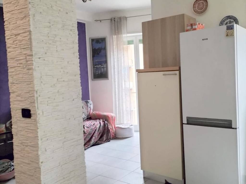 Appartamento a Genova in Largo Augusto Merlo - Foto 2