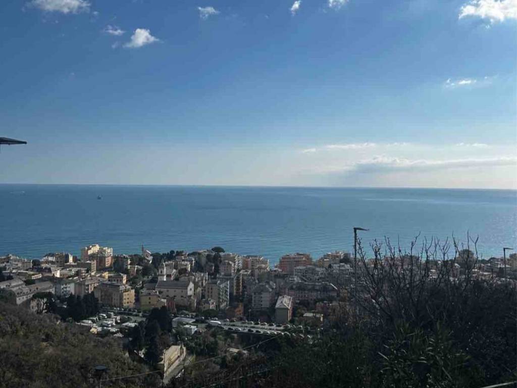 Casa indipendente a Genova in Via Don Luigi Sturzo - Foto 3