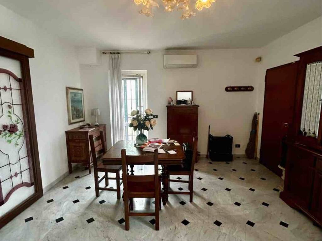 Casa indipendente a Genova in Via Don Luigi Sturzo - Foto 5