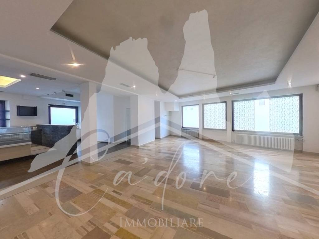 Palazzo / stabile a Santa giustina in Piazza Maggiore, 14 - Foto 2