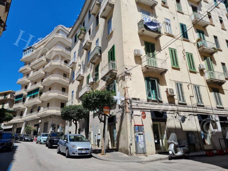 Appartamento a Salerno in Via Armando Diaz - Foto 2