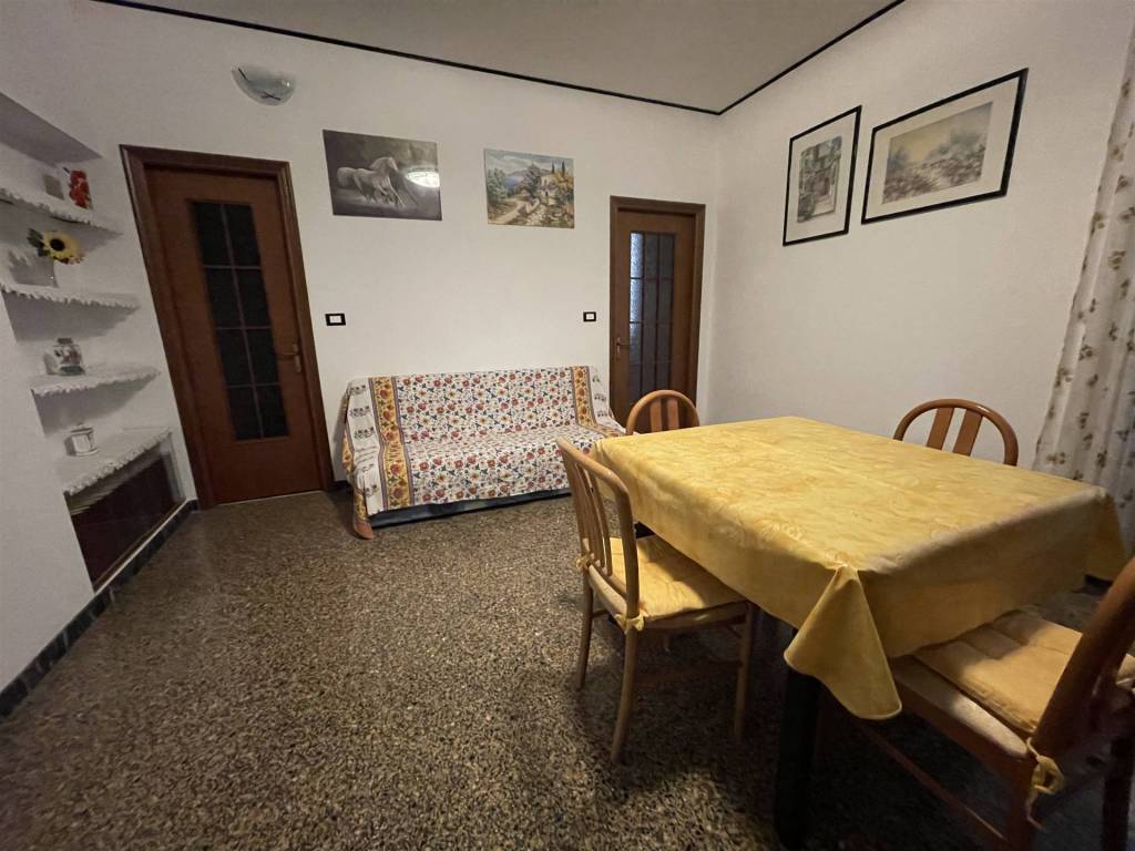 Appartamento a Spotorno in Via Cavour - Foto 2