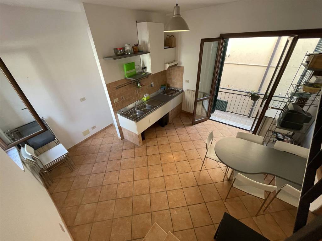 Appartamento a Spotorno in Vico Balilla - Foto 2