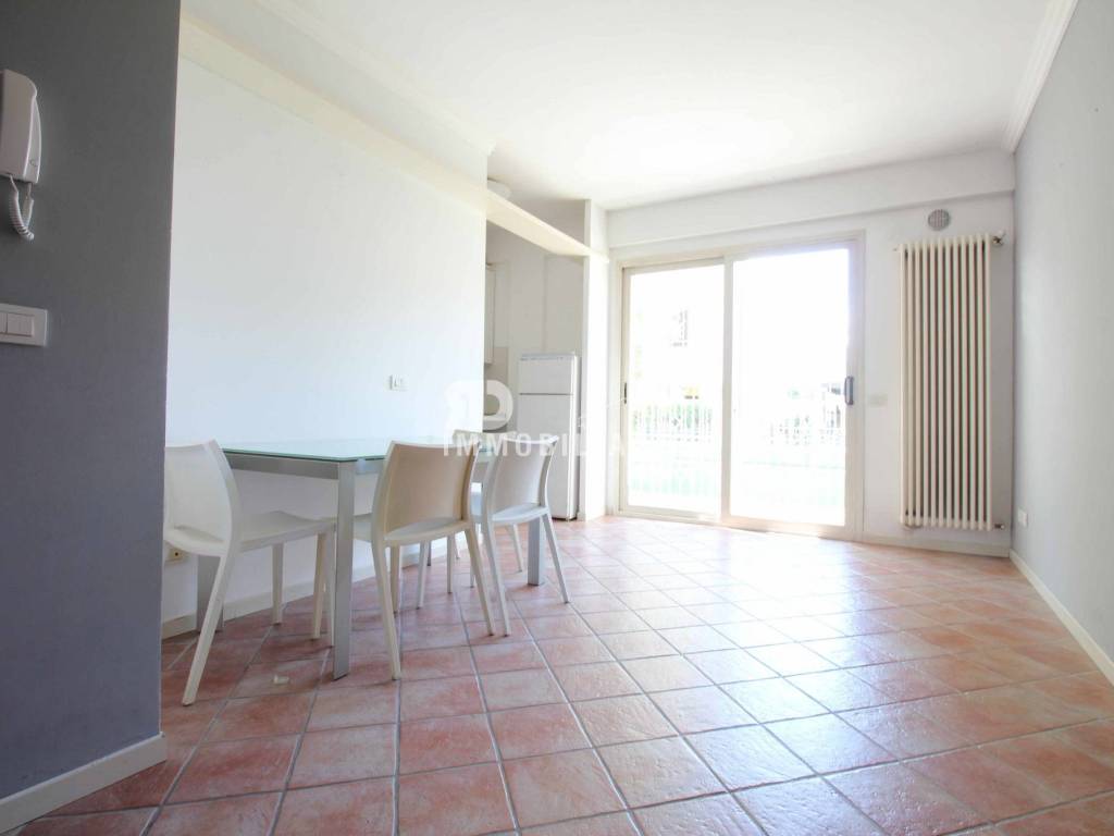Appartamento a Riccione in Viale Alfredo Catalani - Foto 3