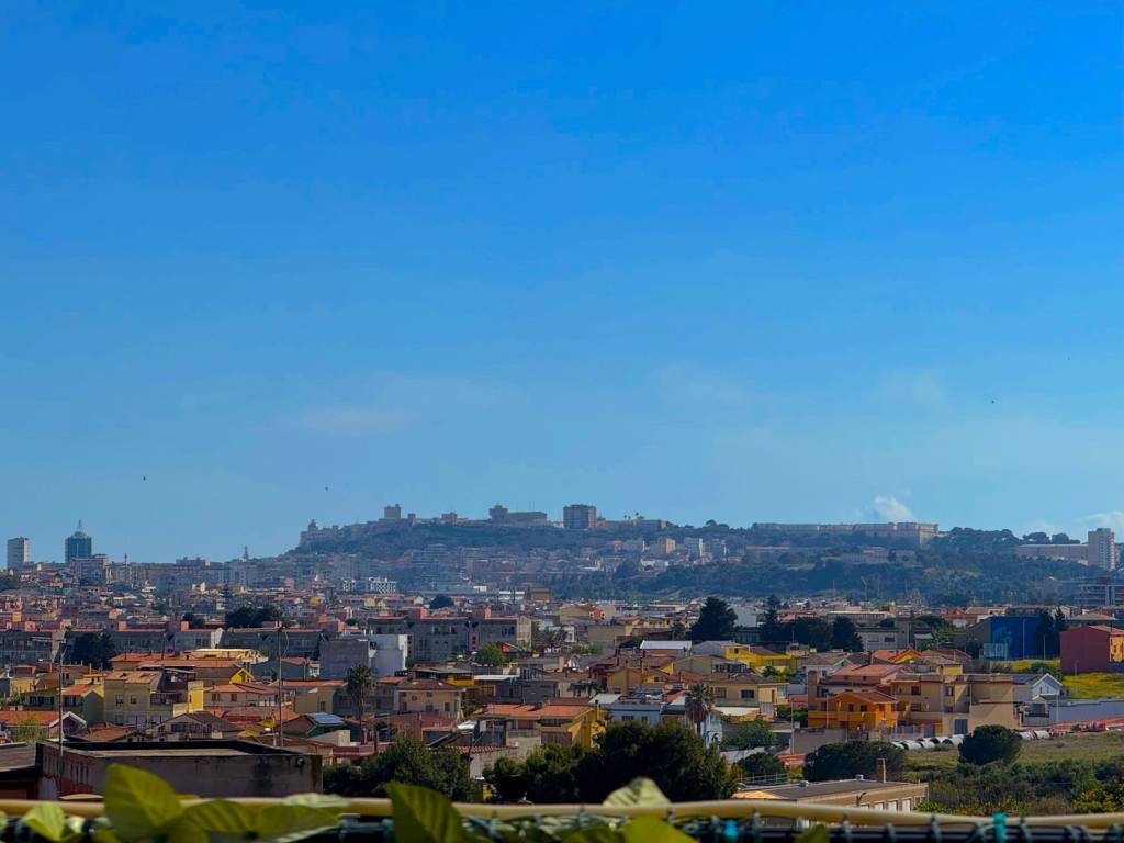 Appartamento a Monserrato in Via Settimo Severo - Foto 2