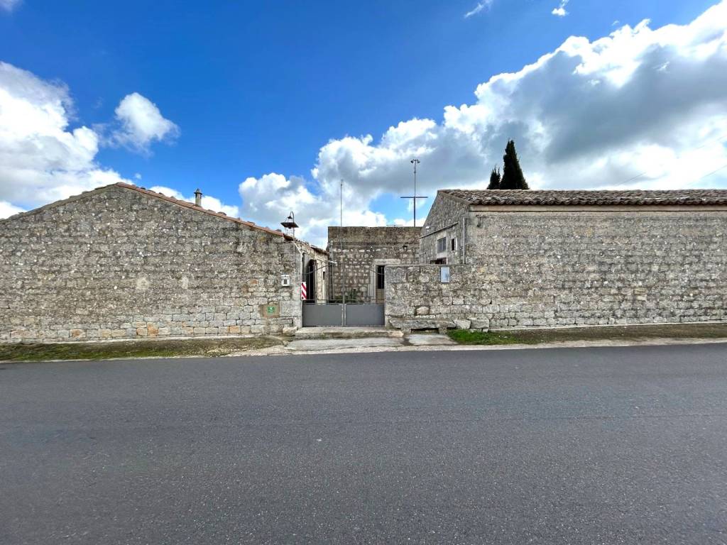 Villa a Modica in Via Milicucco Scrofano - Foto 2