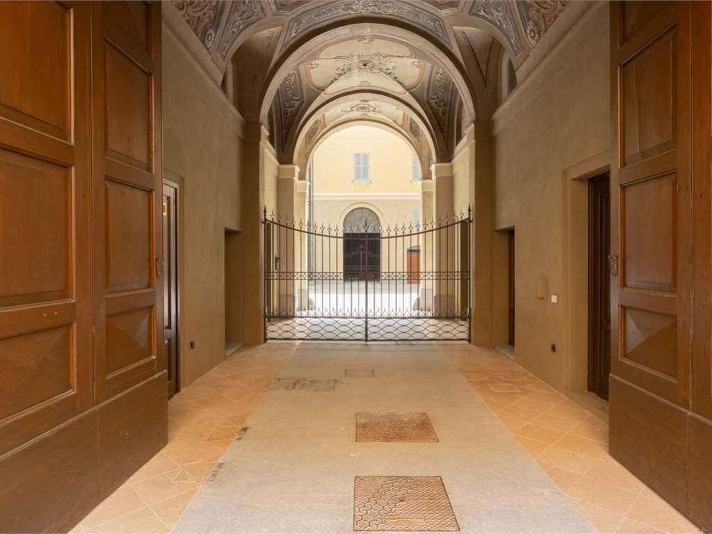 Appartamento a Modena in Viale Martiri della Libertà, 32 - Foto 2