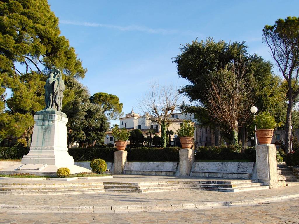 Palazzo / stabile a Osimo - Foto 3