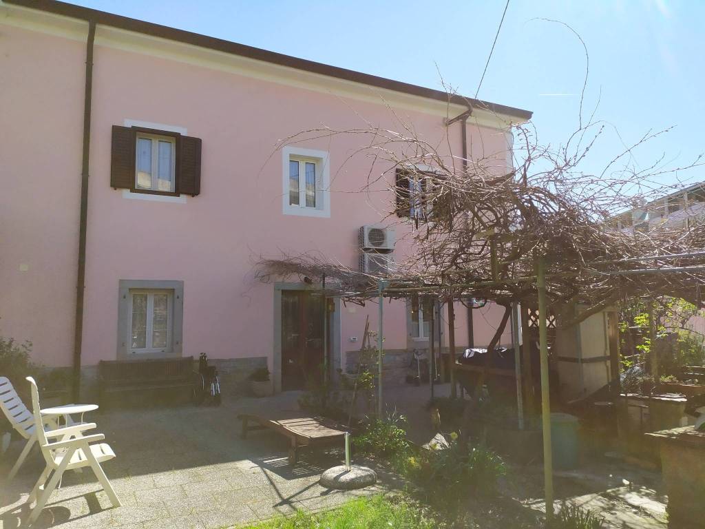 Villa a Muggia in Via Gabriele D'Annunzio - Foto 2