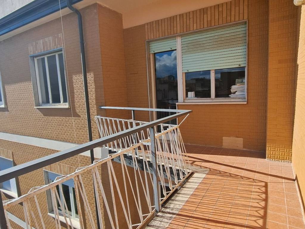 Appartamento a Vibo valentia in Via Francesco Cilea - Foto 3