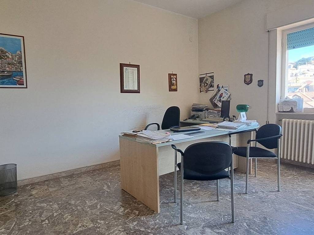 Appartamento a Vibo valentia in Via Francesco Cilea - Foto 4