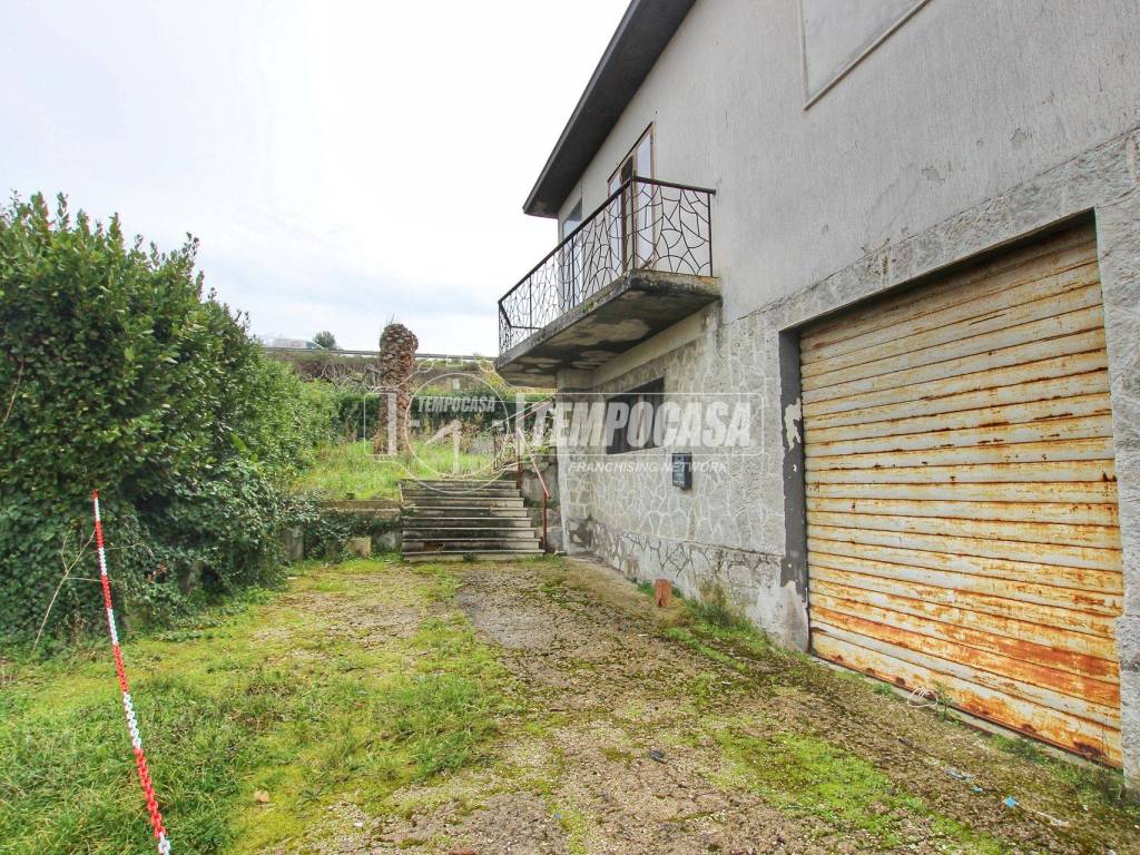 Casa indipendente a Falconara marittima in Via Guglielmo Marconi - Foto 2