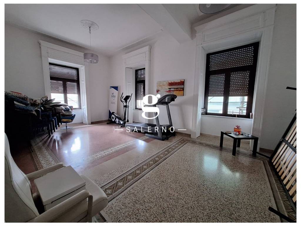 Appartamento a Salerno in Corso Garibaldi - Foto 3