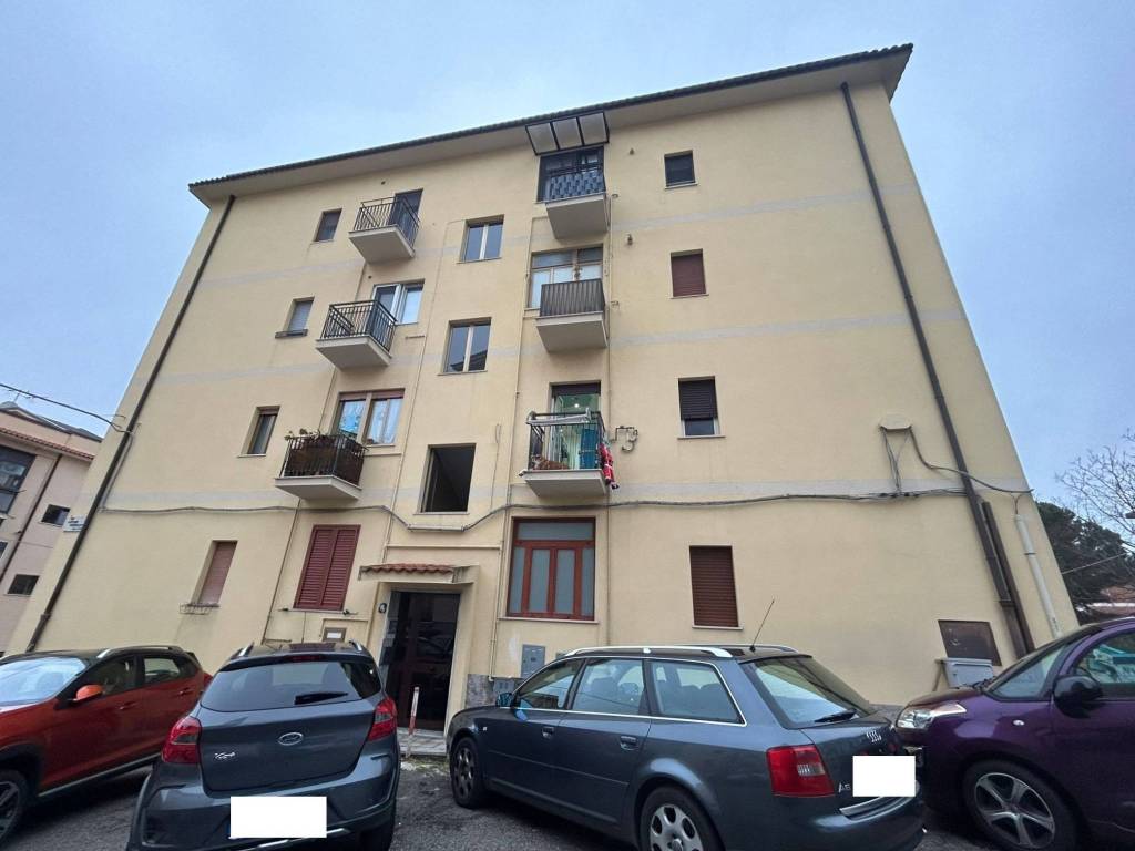 Appartamento a Catanzaro in Via Antonio Purificato - Foto 2