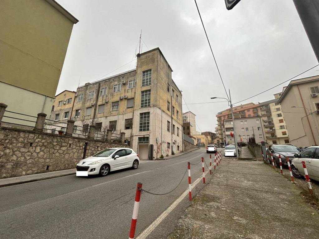 Appartamento a Catanzaro in Via Antonio Purificato - Foto 4