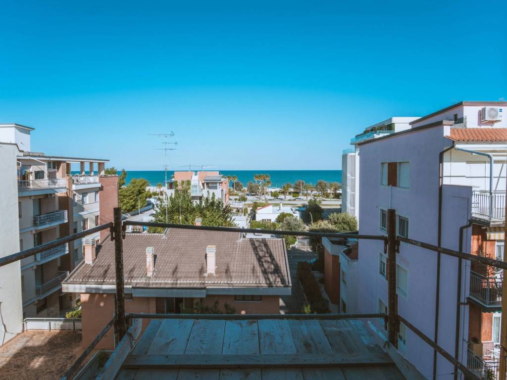 Appartamento a Civitanova marche in Via Fabio Filzi, 77 - Foto 3