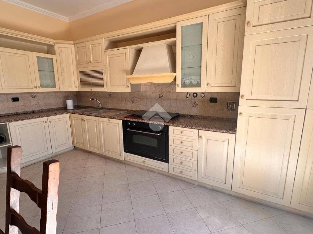 Appartamento a Roma in VIA GIOVANNI DELLA PENNA, 44 - Foto 2