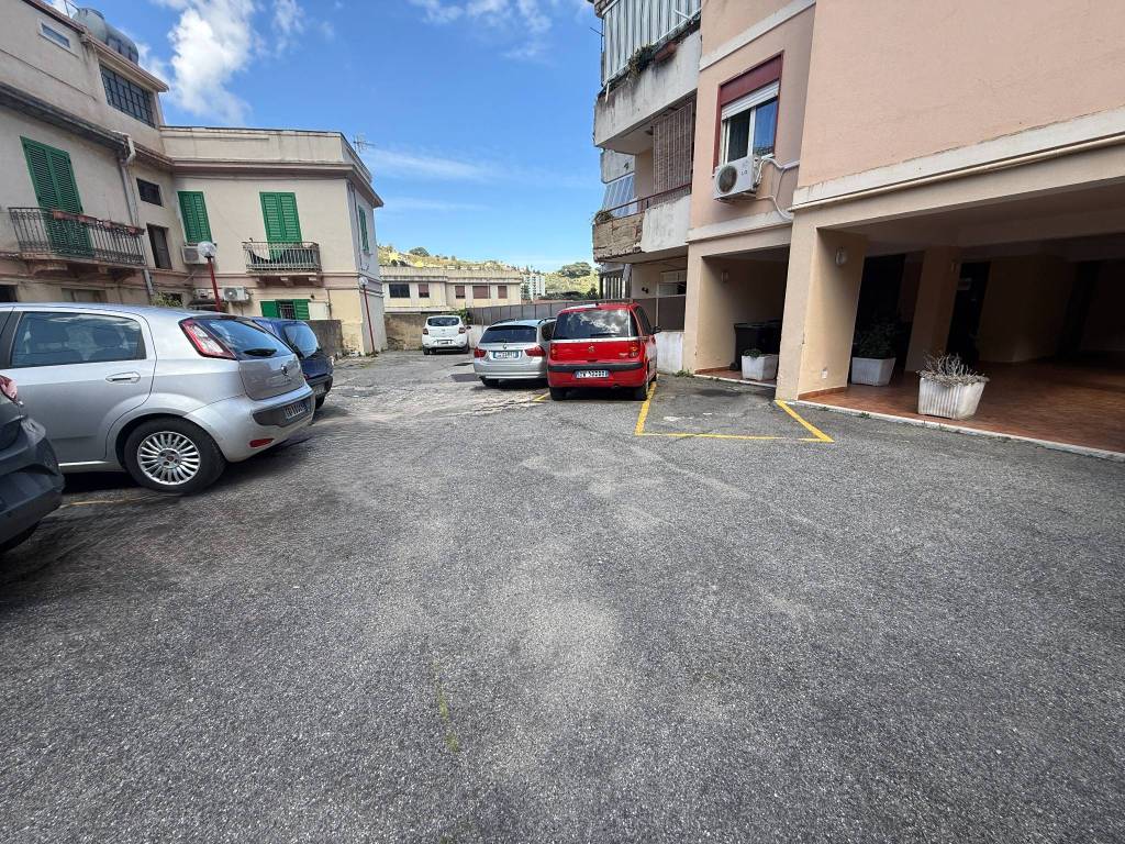 Appartamento a Messina in Via Palermo, 558 - Foto 2