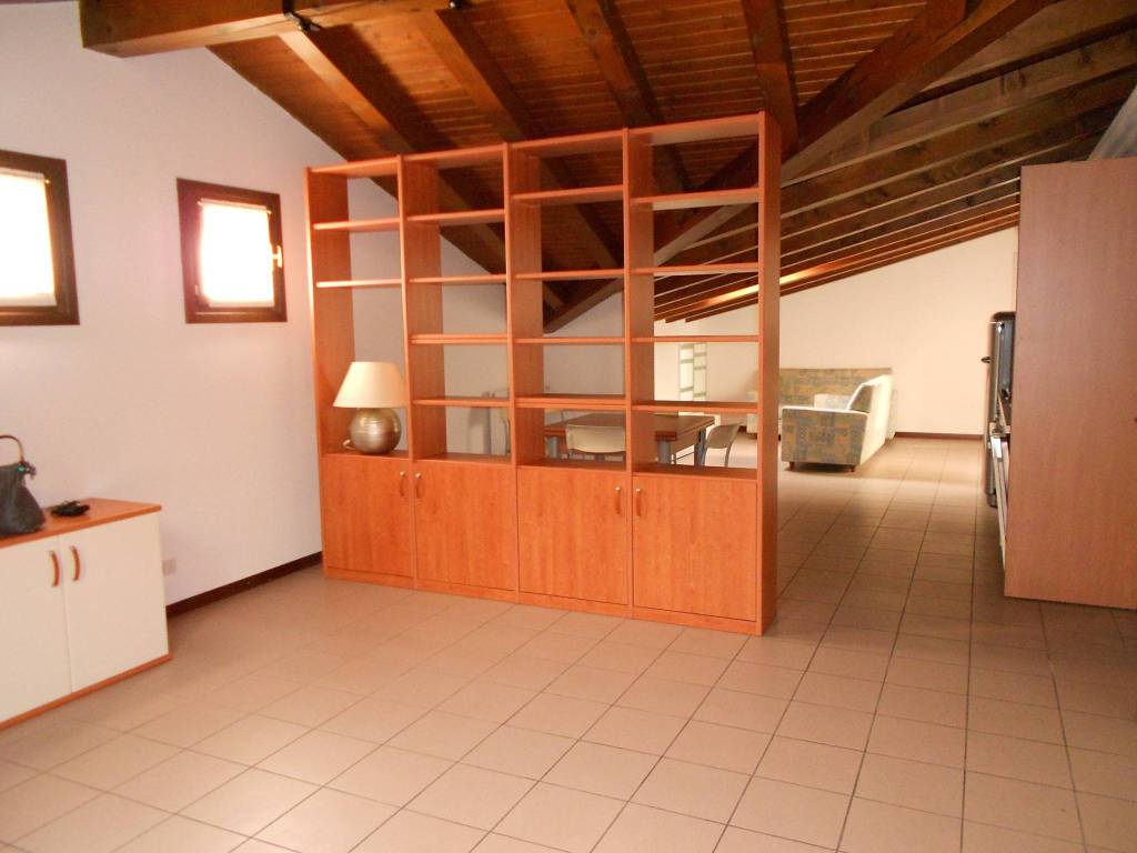 Attico / mansarda a Pordenone in Corso Giuseppe Garibaldi, 24 - Foto 2