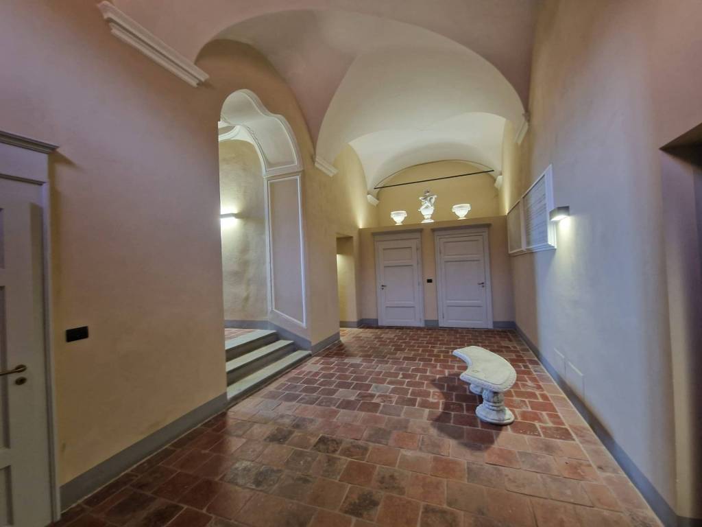 Appartamento a Cherasco in via Roma - Foto 2