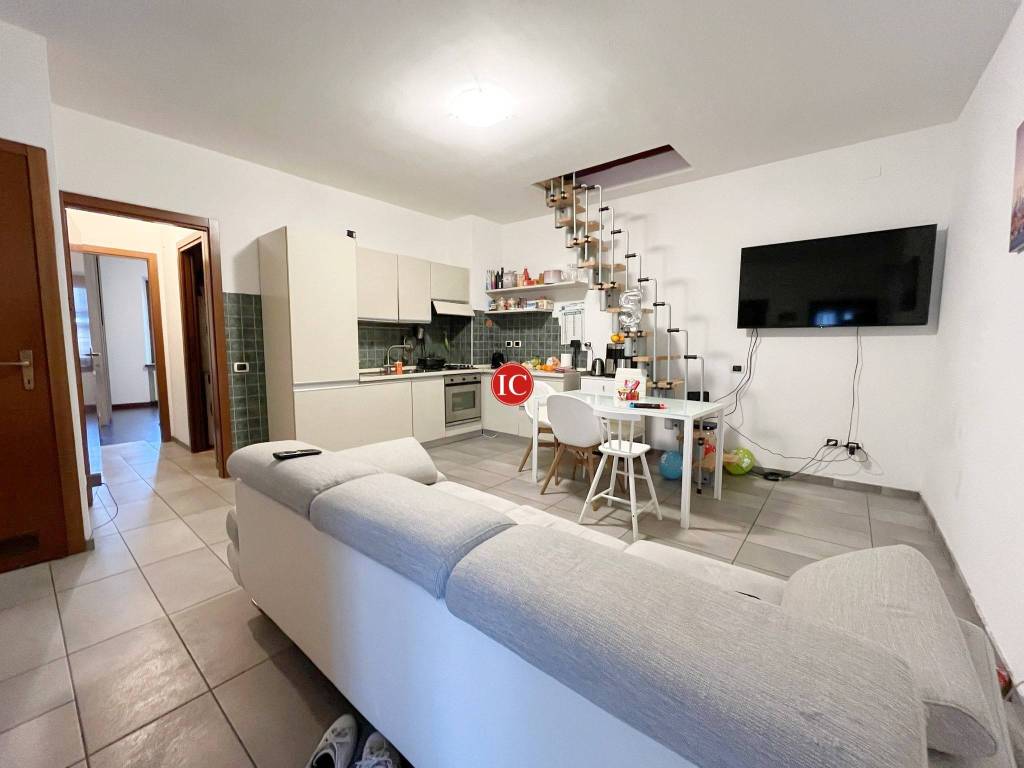 Appartamento a Lodi in Via Borgo Adda, 14 - Foto 2