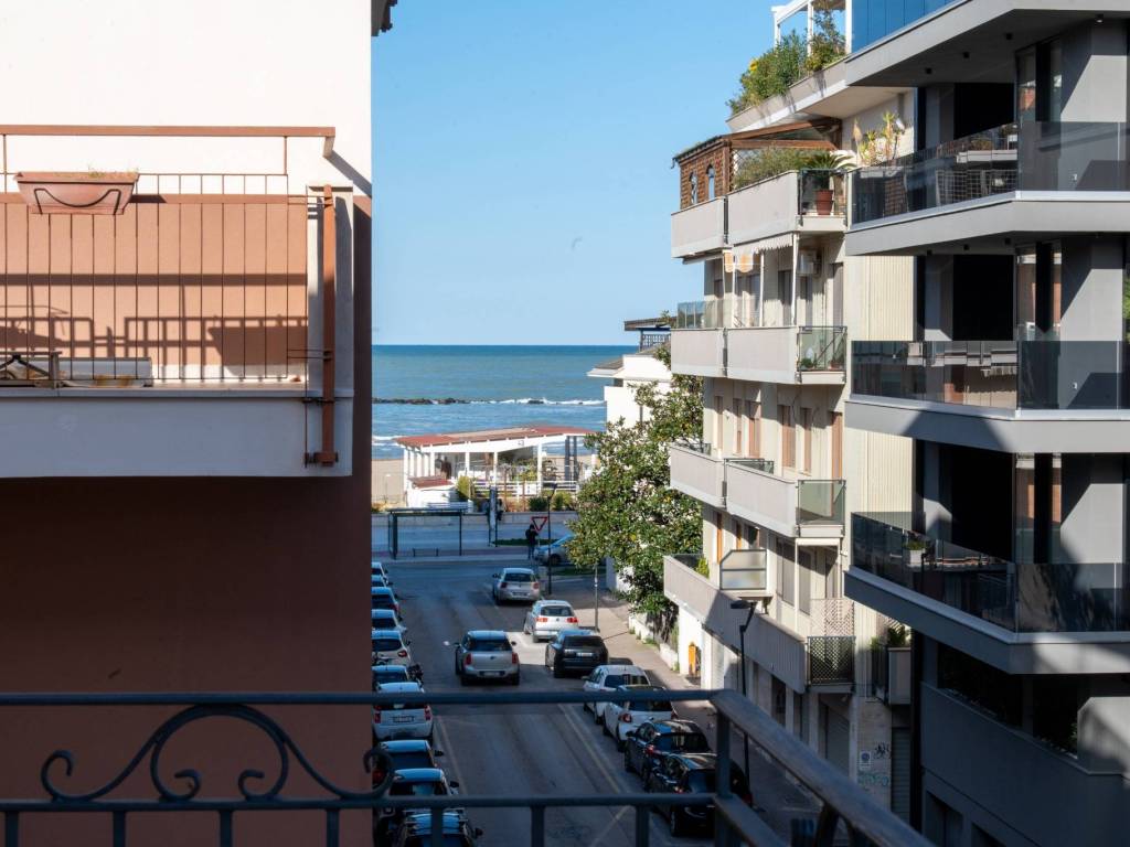 Appartamento a Pescara in Via Balilla, 55 - Foto 3