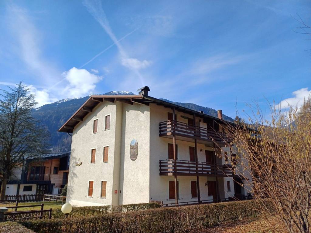 Appartamento a Pinzolo - Foto 2