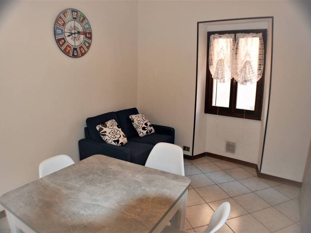 Appartamento a Somma lombardo in Via Roma, 39 - Foto 2