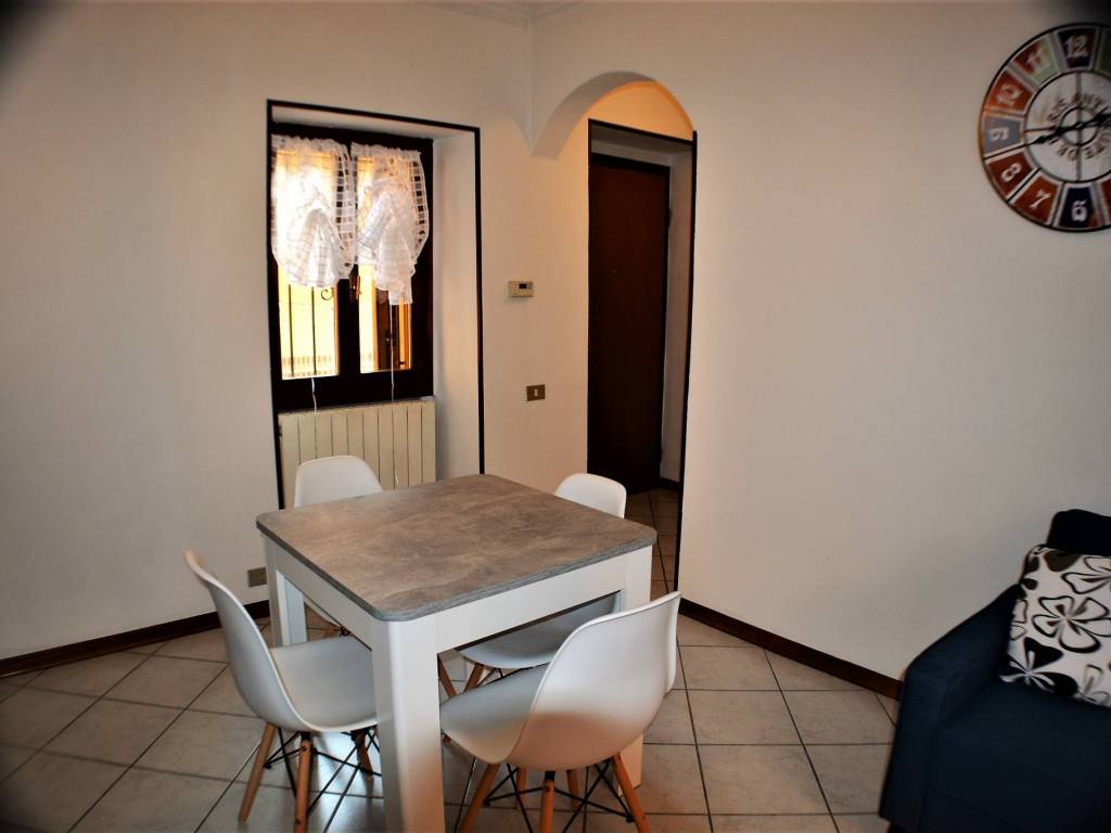 Appartamento a Somma lombardo in Via Roma, 39 - Foto 3