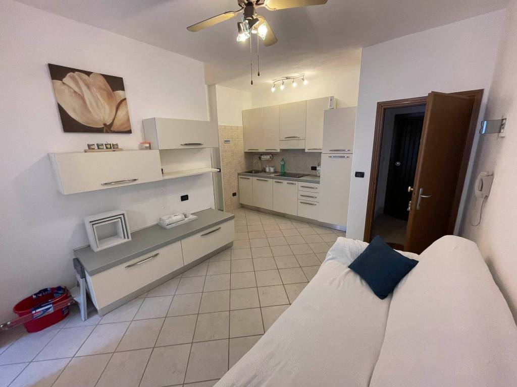 Appartamento a Comacchio in Viale dei Lecci, 141 - Foto 2