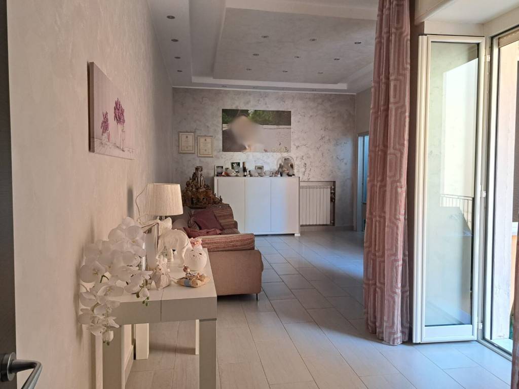 Casa indipendente a Maddaloni in Via Montano - Foto 4