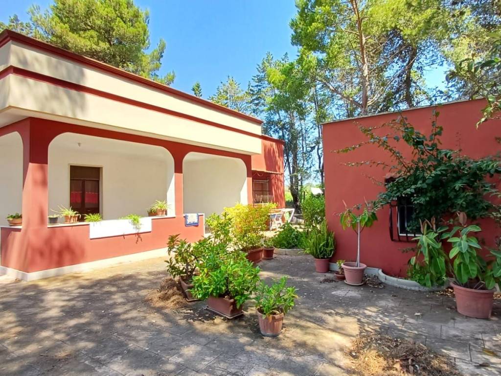 Villa a Francavilla fontana in Contrada Monteciminiello - Foto 2