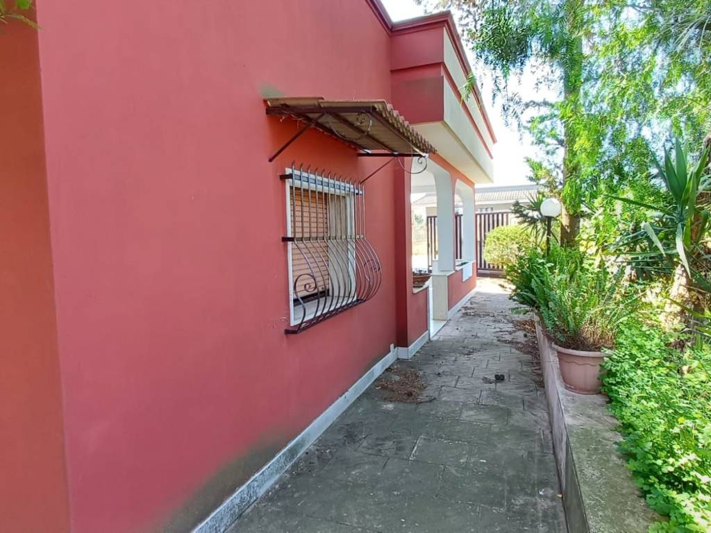 Villa a Francavilla fontana in Contrada Monteciminiello - Foto 5
