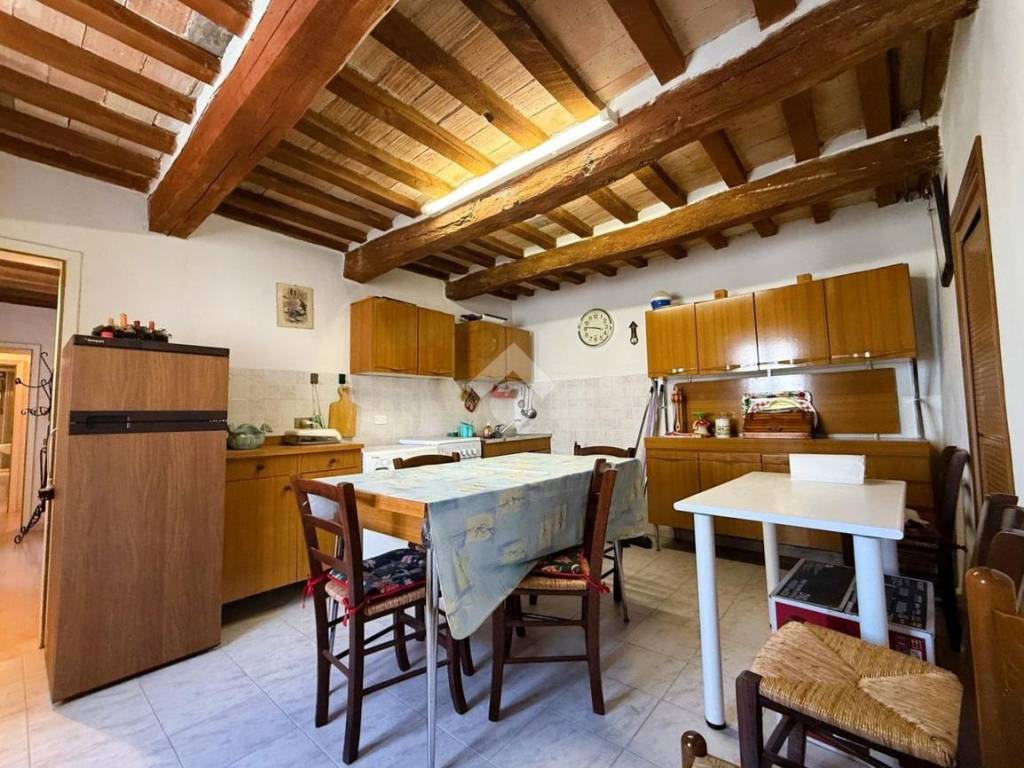 Appartamento a Gubbio in Via Tifernate - Foto 3