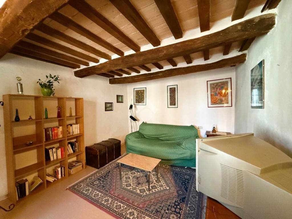 Appartamento a Gubbio in Via Tifernate - Foto 5