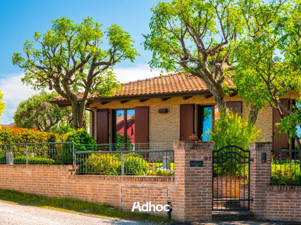 Villa a San costanzo in Via Mondolfo - Foto 4