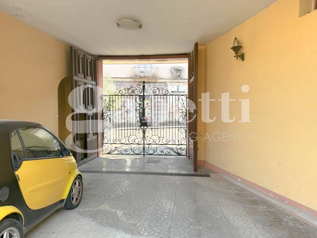 Palazzo / stabile a Villa di briano in Via Leopoldo Santagata, 1 - Foto 3