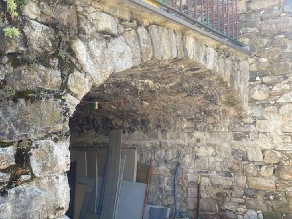 Rustico / casale a Varese ligure in Località Scurtabò S.N.C. - Foto 4