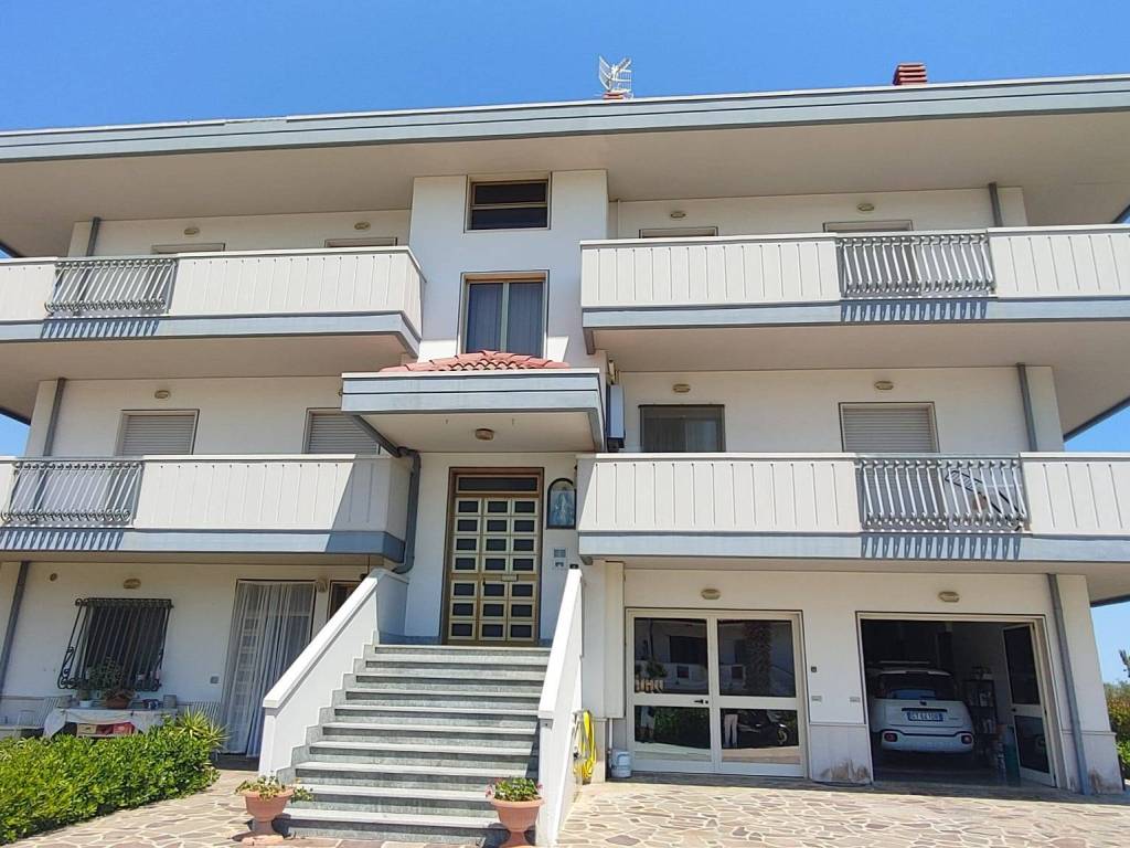 Villa a Silvi in Contrada Piane Maglierici, 26 - Foto 2