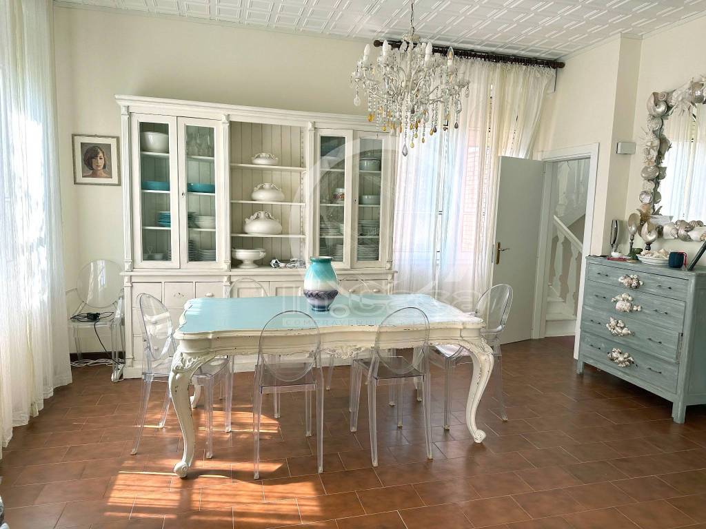 Appartamento a Ravenna in Viale 4 Novembre - Foto 3