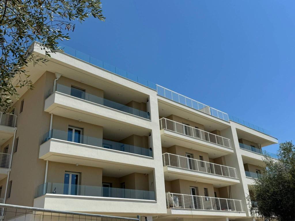 Appartamento a Martinsicuro in Via Roma, 445 - Foto 2