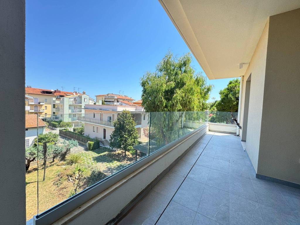 Appartamento a Martinsicuro in Via Roma, 445 - Foto 3