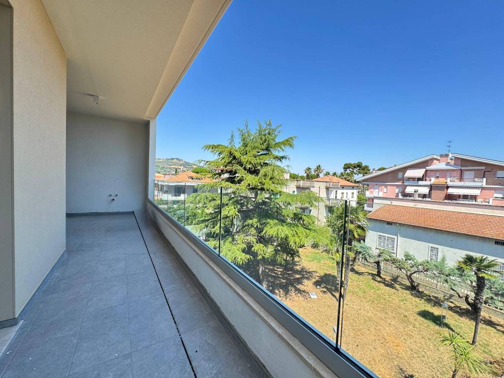 Appartamento a Martinsicuro in Via Roma, 445 - Foto 4