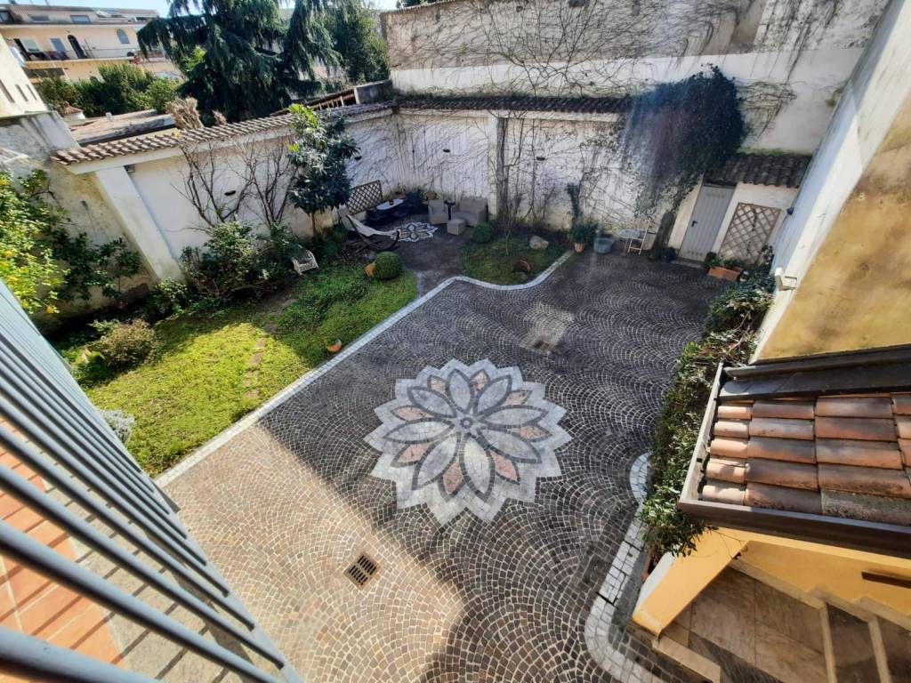 Palazzo / stabile a Aversa in Via San Giovanni - Foto 2