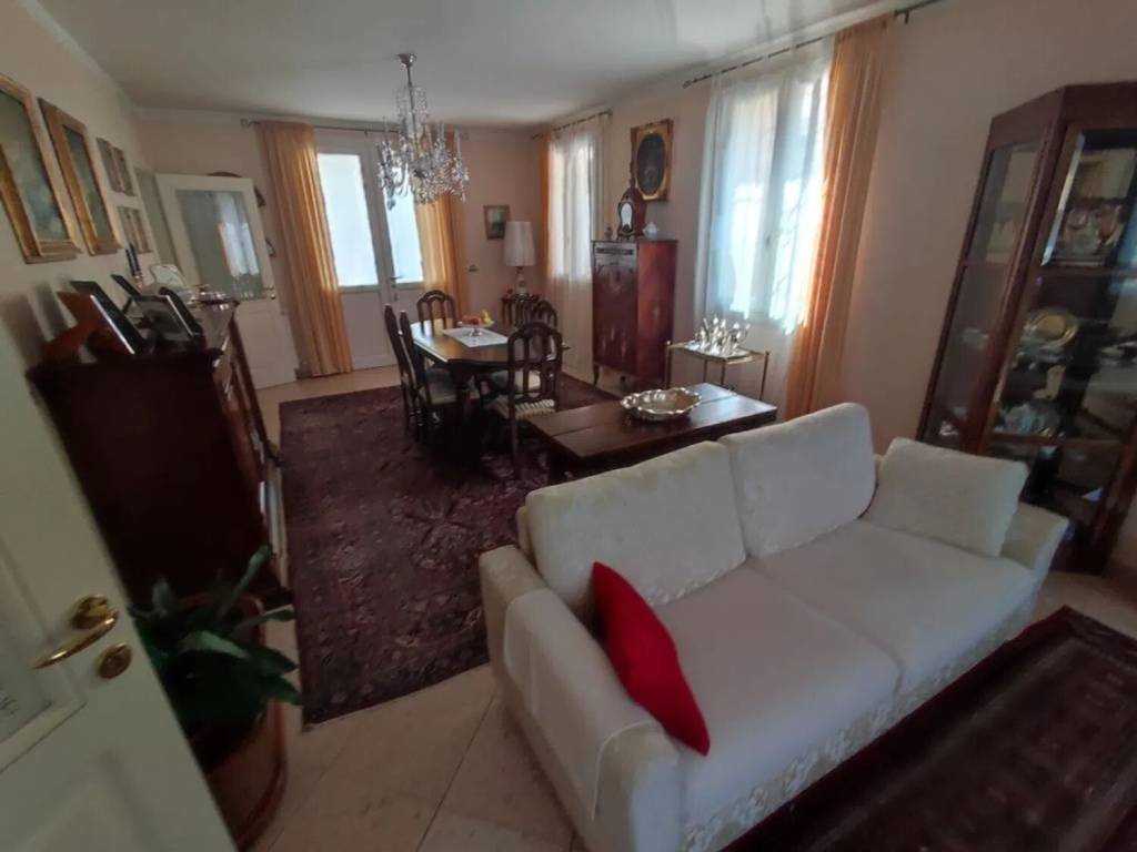 Villa a Porto viro in Via N. Fregnan, 27 - Foto 2